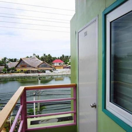 Shore Time Hotel - Annex Balabag  Luaran gambar