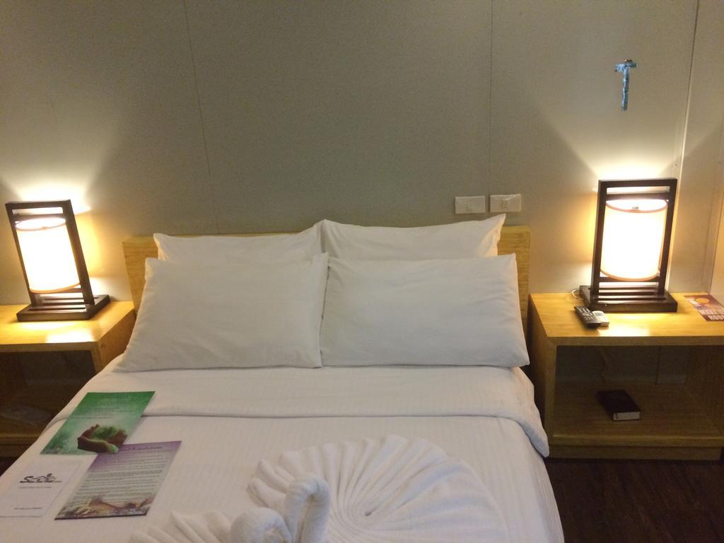 Shore Time Hotel - Annex Balabag  Luaran gambar