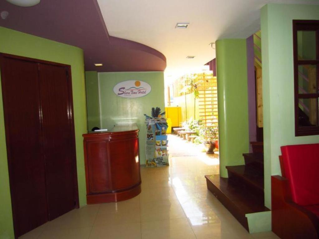 Shore Time Hotel - Annex Balabag  Luaran gambar