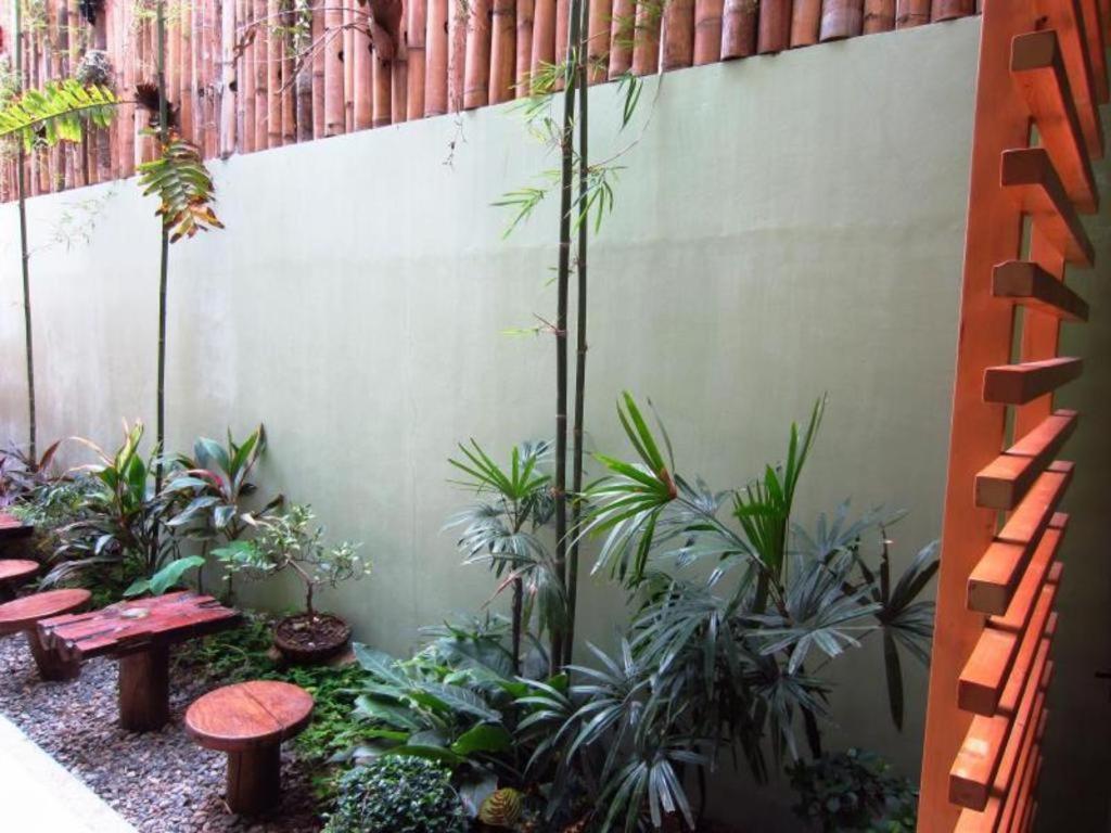 Shore Time Hotel - Annex Balabag  Luaran gambar