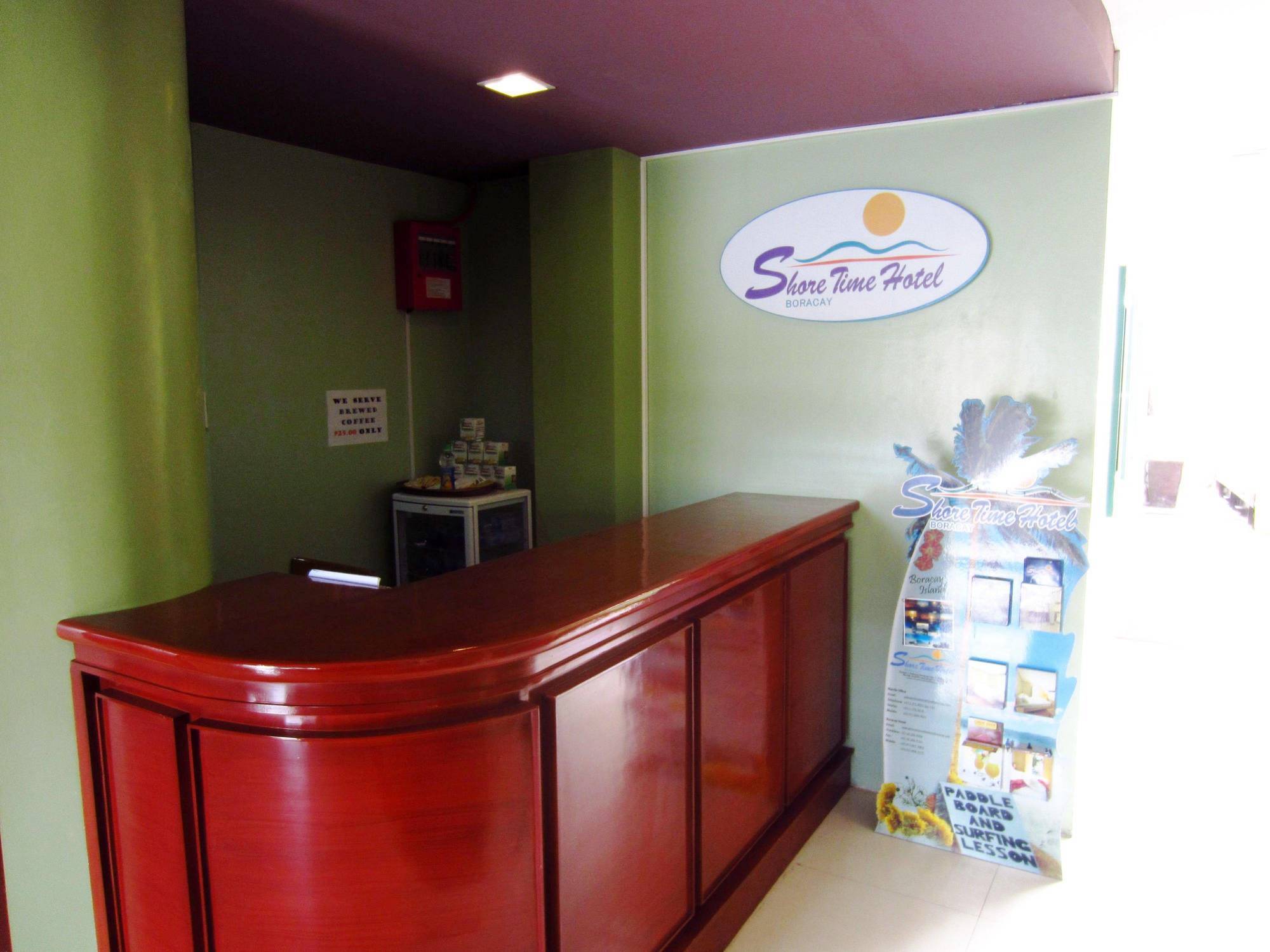 Shore Time Hotel - Annex Balabag  Luaran gambar