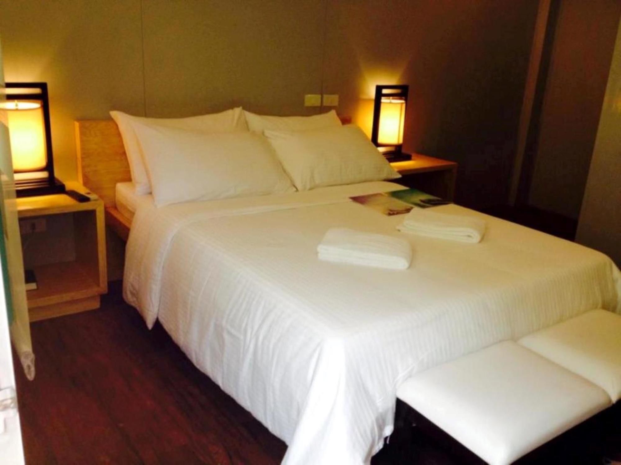 Shore Time Hotel - Annex Balabag  Luaran gambar